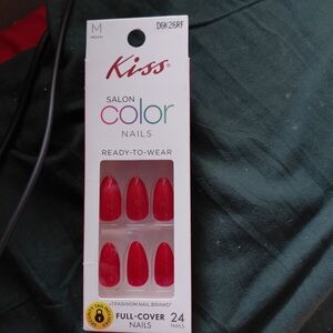 Kiss Red Full-Cover Nails